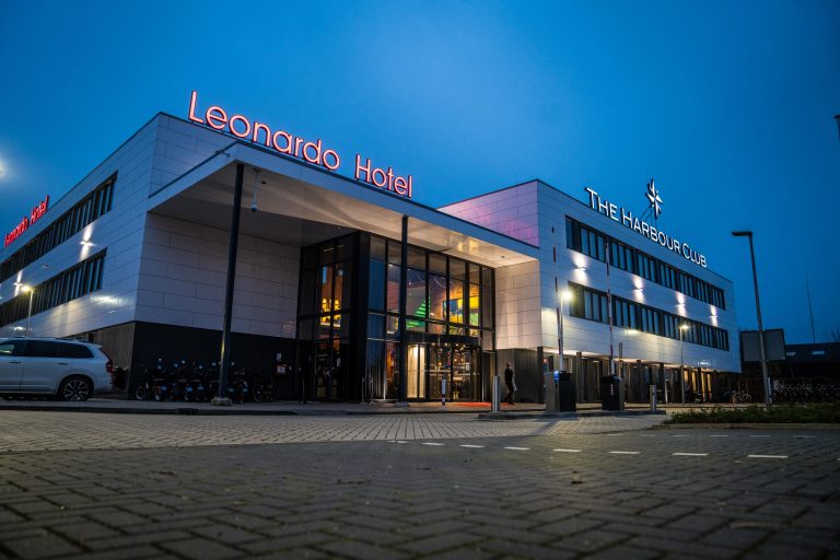 leonardo hotel vinkeveen amsterdam